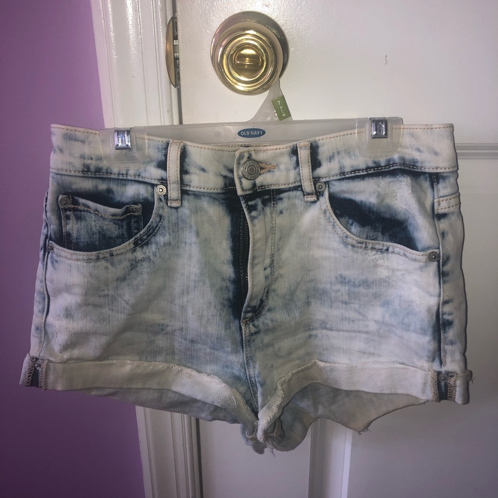 Retro high waisted jeans shorts